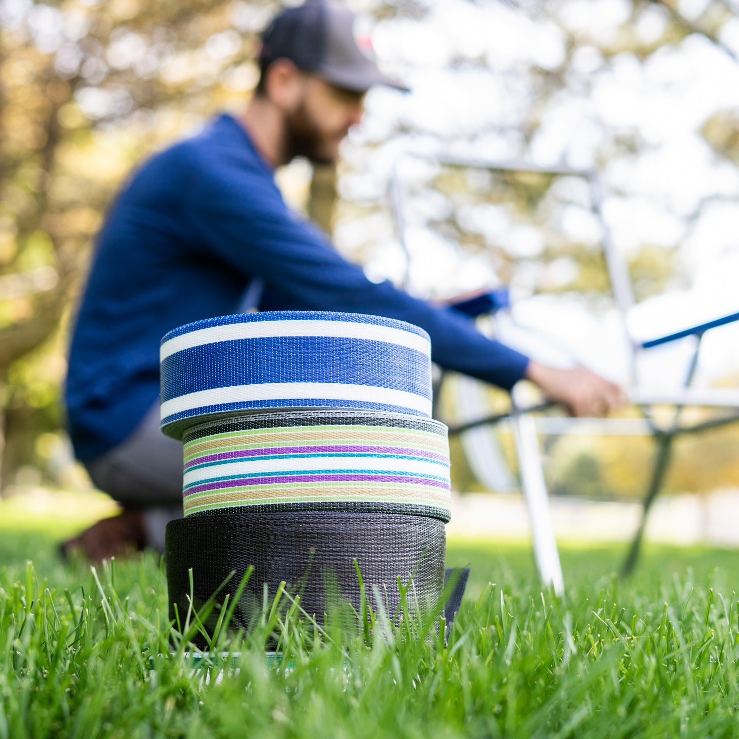 Plastic lawn chair discount webbing